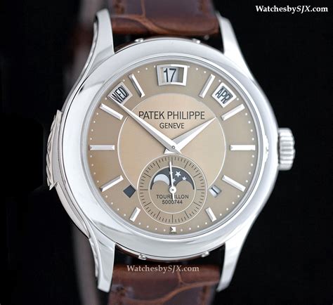 patek philippe 5207p.